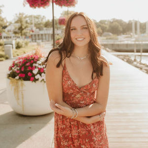 Meet your Posher, Caelyn